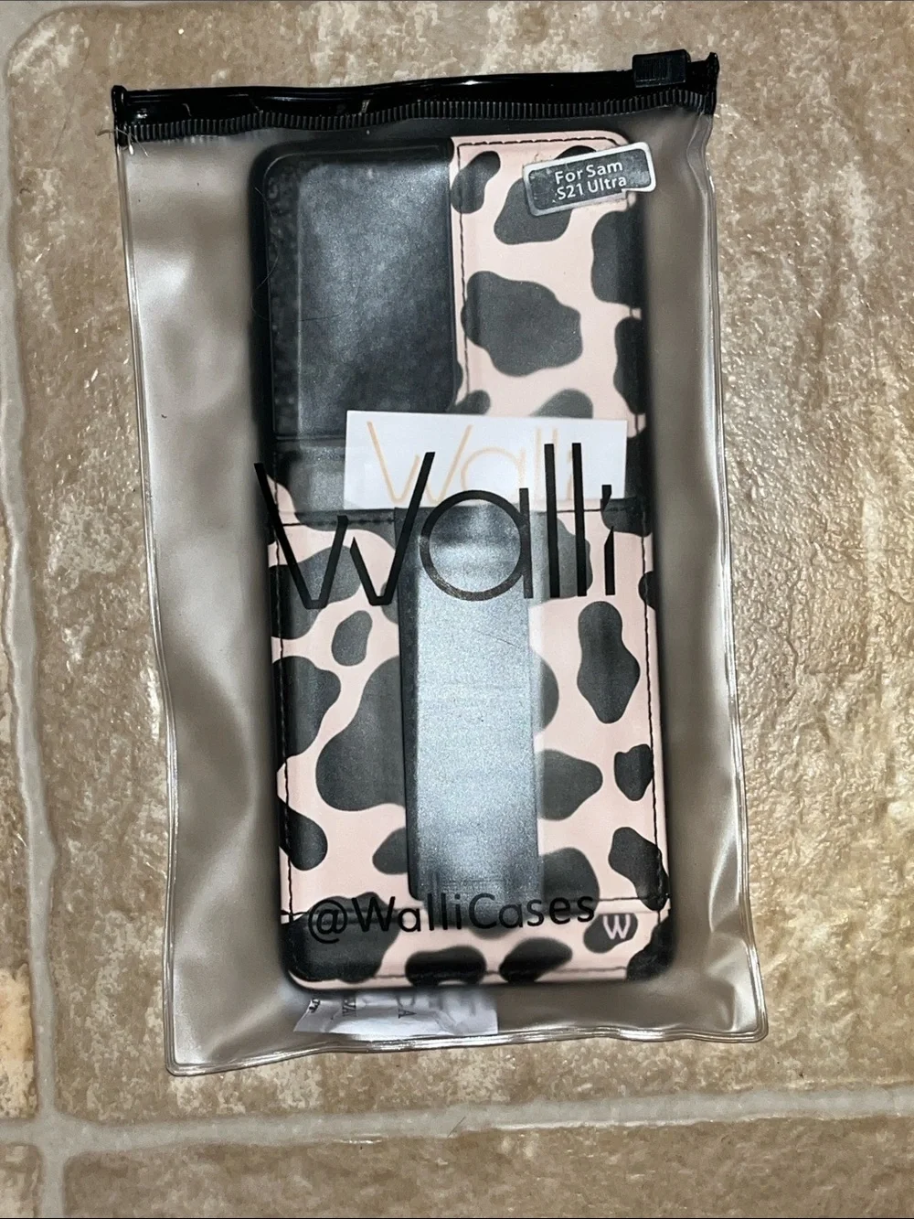 NWOT Walli Cow Print Wallet Phone Case for Samsung S21 Ultra